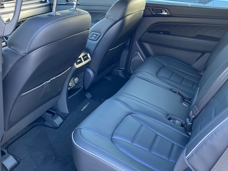 Rexton Black Edition