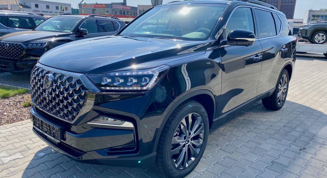 Rexton BLACK EDITION svetlá koža